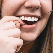 Load image into Gallery viewer, Activated Charcoal Floss